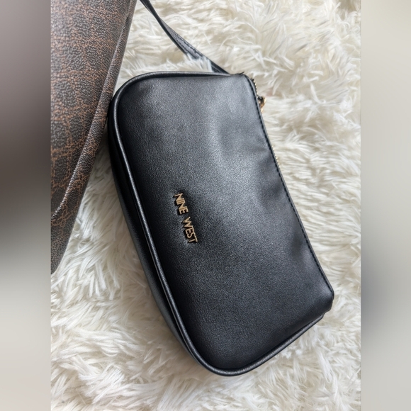 Set Nine West Jordi Trap Shoulder Tote Bag and Crossbody - Picture 3 of 12